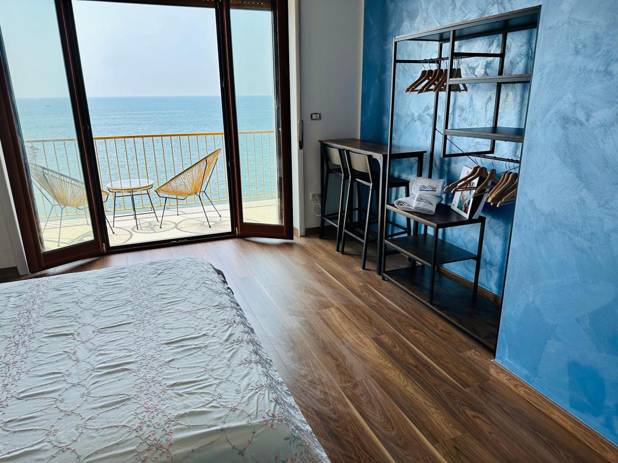 Hotel Blumare Arthouse Salerno Zewnętrze zdjęcie